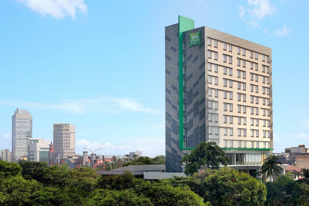 Ibis Styles Simatupang होटल 3*