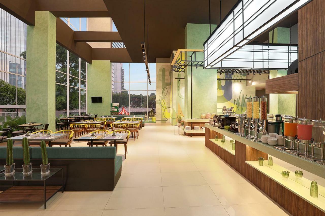 होटल Ibis Styles Simatupang Jakarta