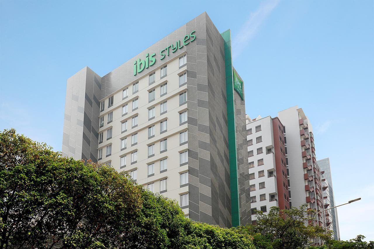 Ibis Styles Simatupang होटल